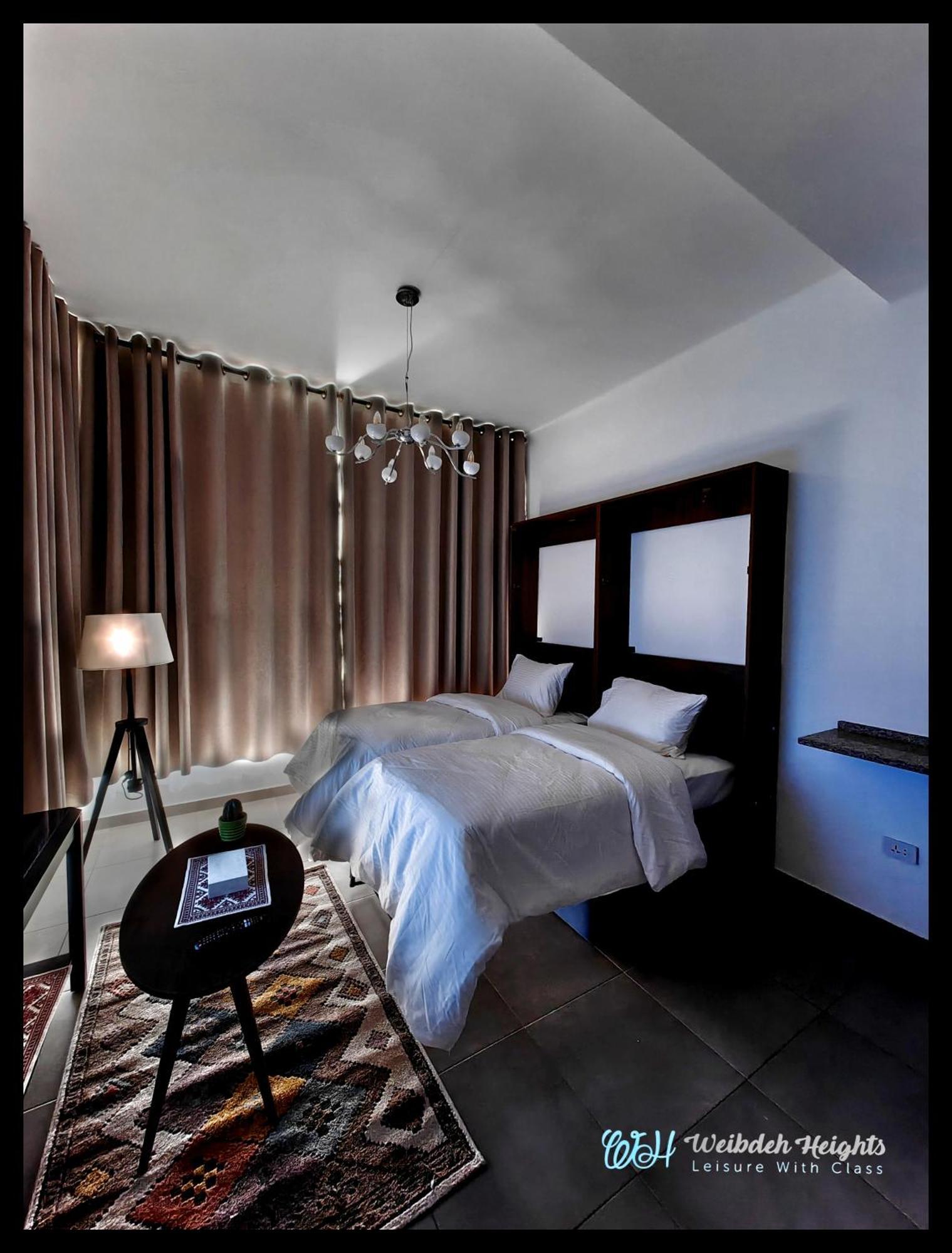 Weibdeh Heights Hotel Suites อัมมาน ภายนอก รูปภาพ