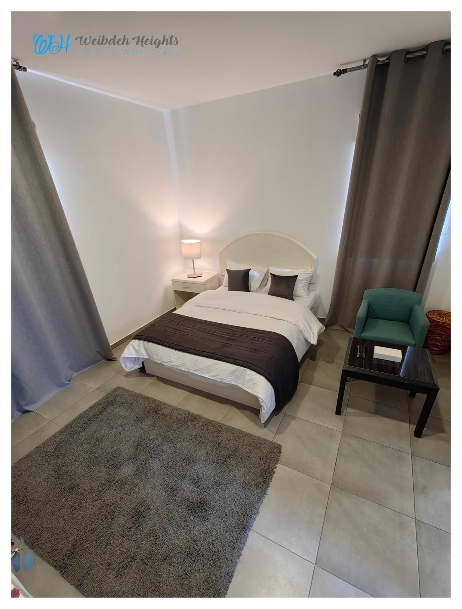 Weibdeh Heights Hotel Suites อัมมาน ภายนอก รูปภาพ